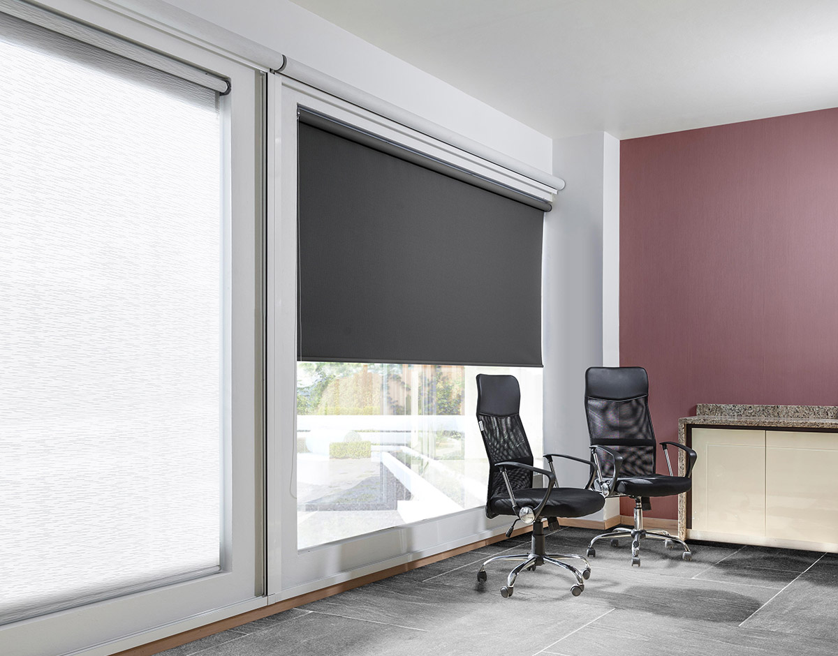 enrollable_tamina_black_RENDER